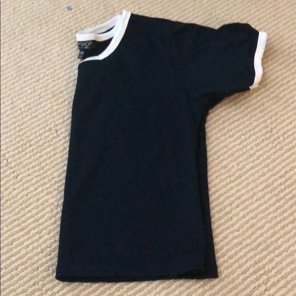 Brandy Melville Tops - Topshop navy short sleeve crop top